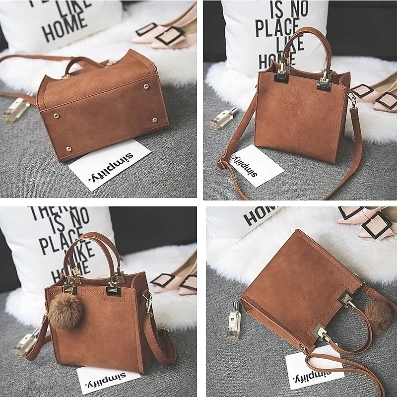 Bolsa de Viagem Feminina Luxo | Ombro e Tiracolo com Charme Pompom