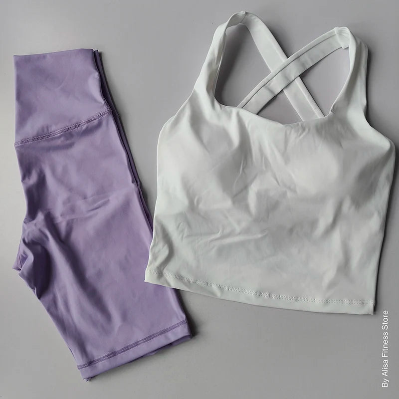Conjunto Fitness Feminino 2 Peças – Top Cropped Manga Longa e Shorts Cintura Alta para Treino