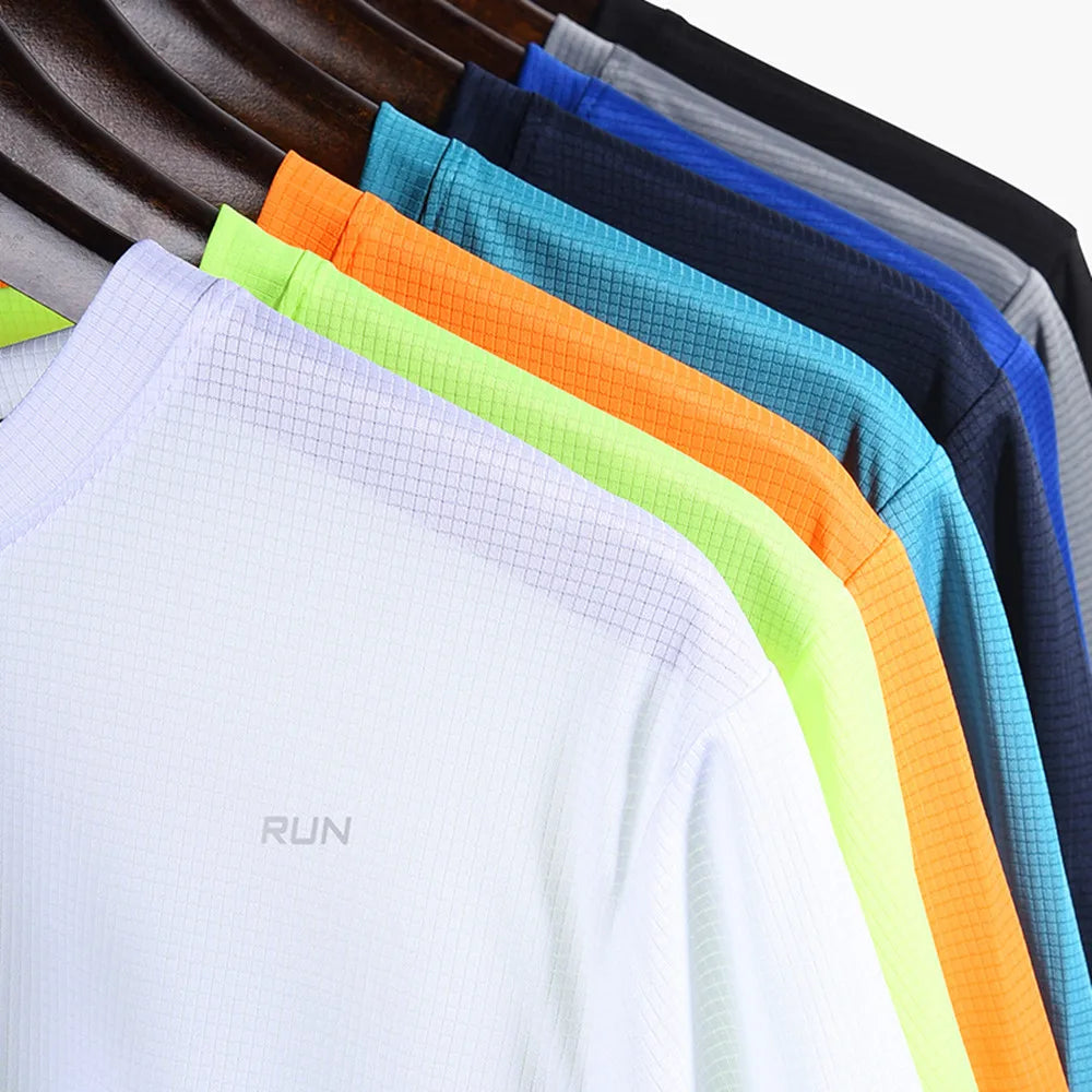 Camiseta Fitness Masculina Respirável com Manga Longa – Rápida Secagem para Treinos