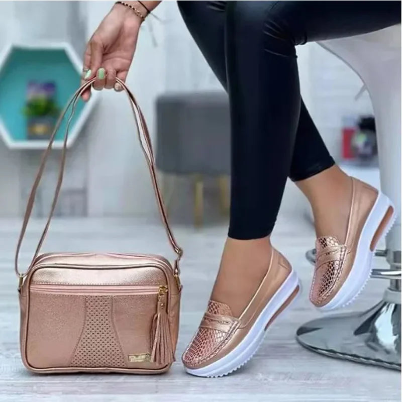 Tênis Feminino Slip-On com Plataforma | Leve, Respirável, Super Estiloso, Vulcanizado e Ideal para o Dia a Dia