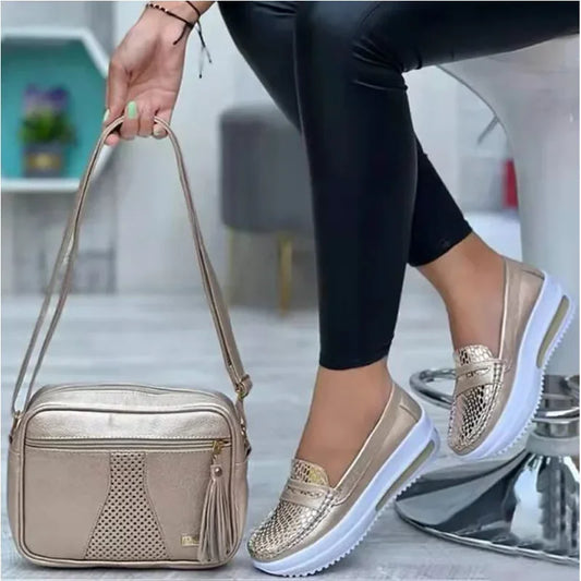 Tênis Feminino Slip-On com Plataforma | Leve, Respirável, Super Estiloso, Vulcanizado e Ideal para o Dia a Dia
