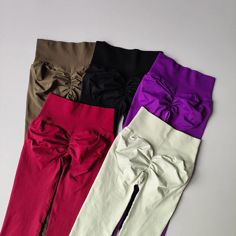 Conjunto Fitness Feminino 2 Peças Sem Costura – Top e Legging Secagem Rápida e Levanta Bumbum