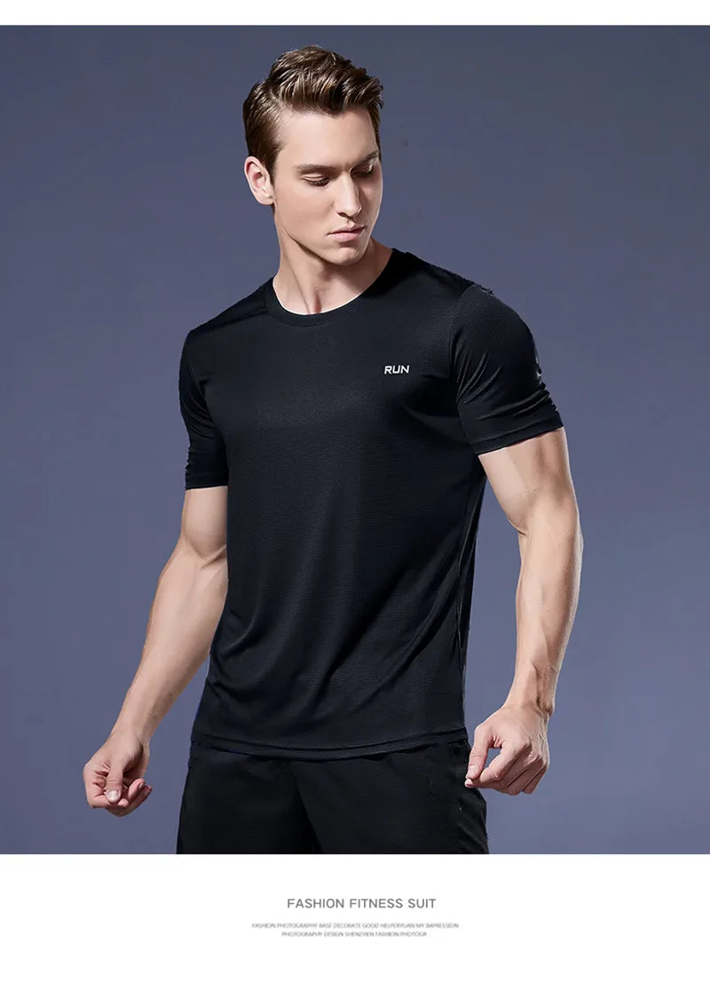 Camiseta Fitness Masculina Respirável com Manga Curta – Rápida Secagem para Treinos