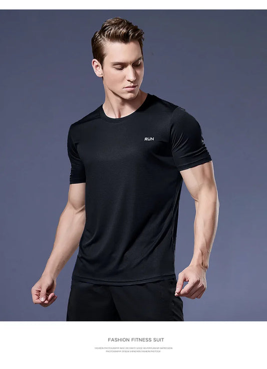 Camiseta Fitness Masculina Respirável com Manga Curta – Rápida Secagem para Treinos