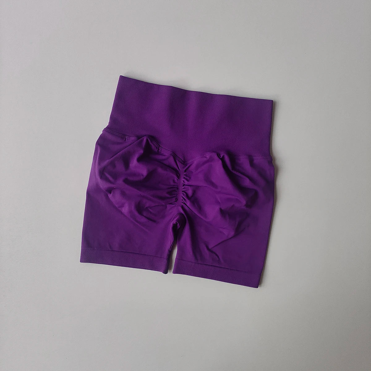 Shorts Feminino Cintura Alta para Yoga – Levanta Bumbum e Respirável para Treino